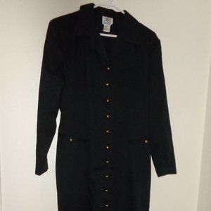 NWOT JRT Long sleeve Black Dress, Back Tie, Button Front, Shoulder pads - 12